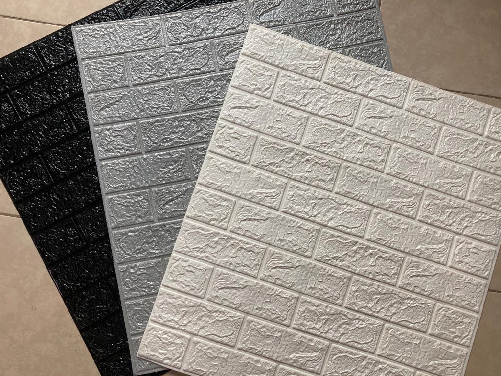 TAPIZ ESPUMA 3D PARA PARED PEGATINAS DECORATIVAS MODELO LADRILLO CON RELIEVE LAMINA DE 70*77CM * 10 PCS